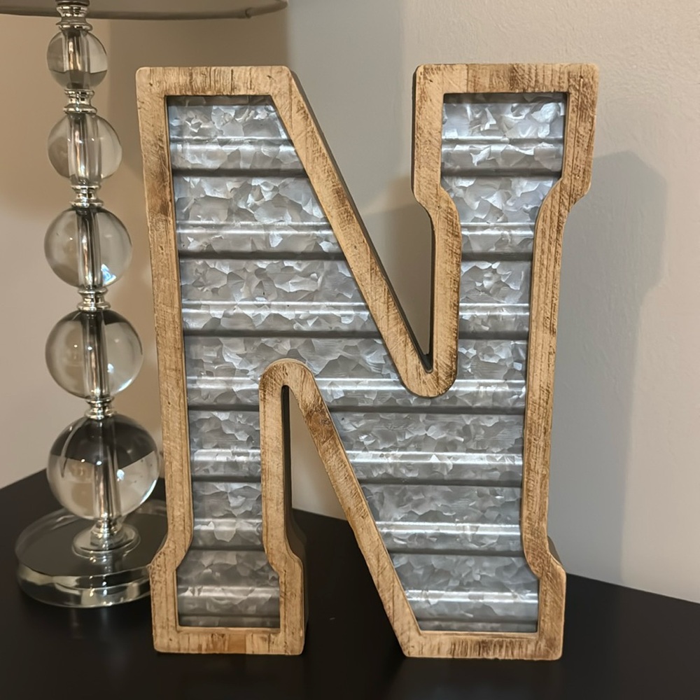 Metal/Wood 14” Letter N